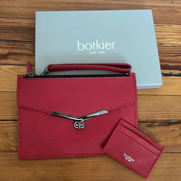 Botkier Valentina Red Leather Medium Clutch with Card Holder - New in Box - Picture 1 of 11